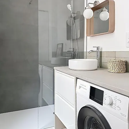 Appartement Le Patio Du Velay 2 – Premier étage 6 Pers *